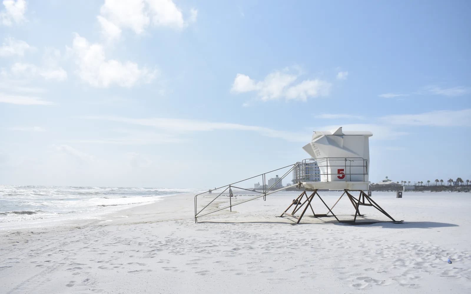 Pensacola Beach shoreline in Pensacola, Florida